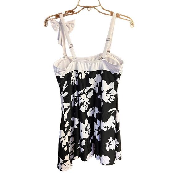 No Brand One Piece Swim suit Sz L NWOT - Picture 2 of 7